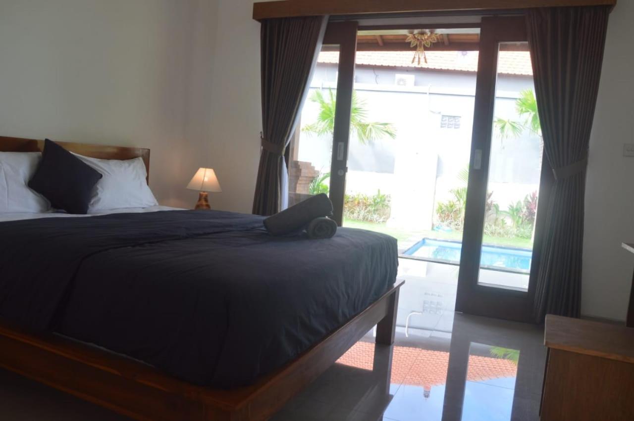קנגו Wiryaroja Guest House מראה חיצוני תמונה