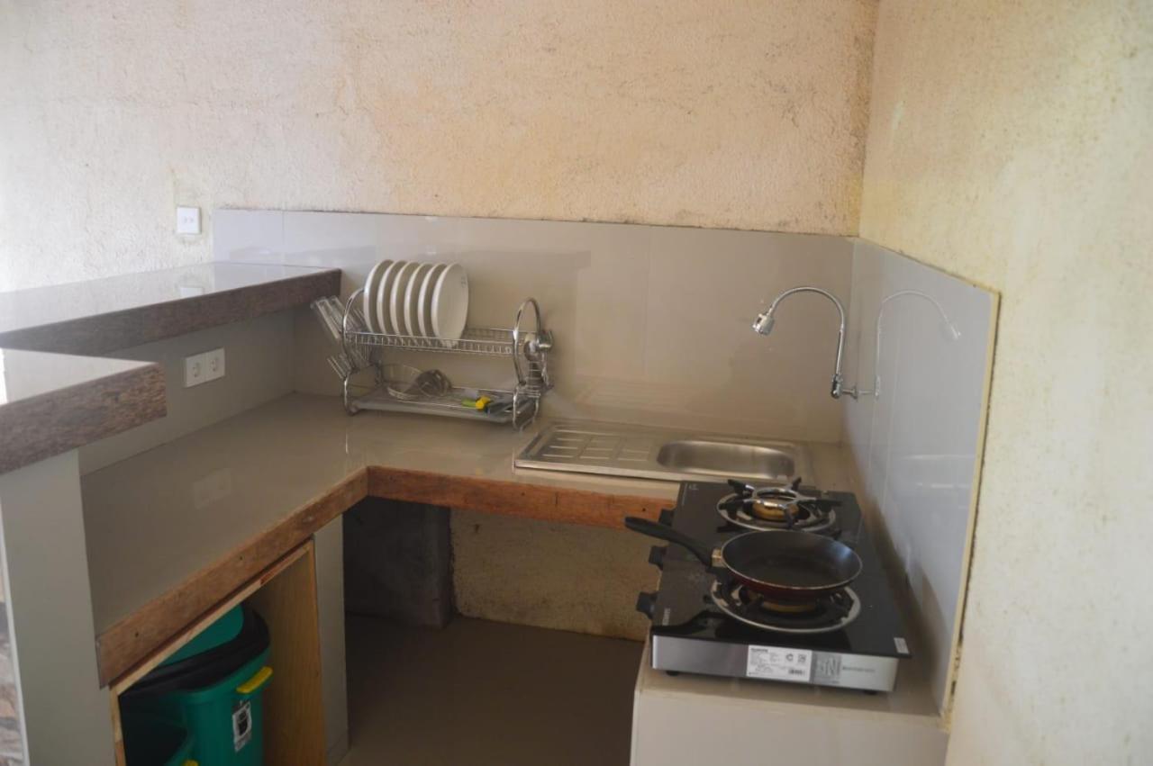 קנגו Wiryaroja Guest House מראה חיצוני תמונה