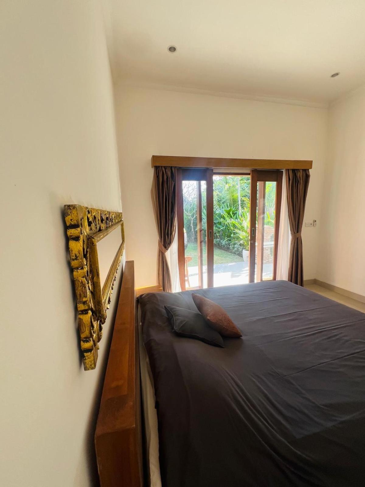 קנגו Wiryaroja Guest House מראה חיצוני תמונה