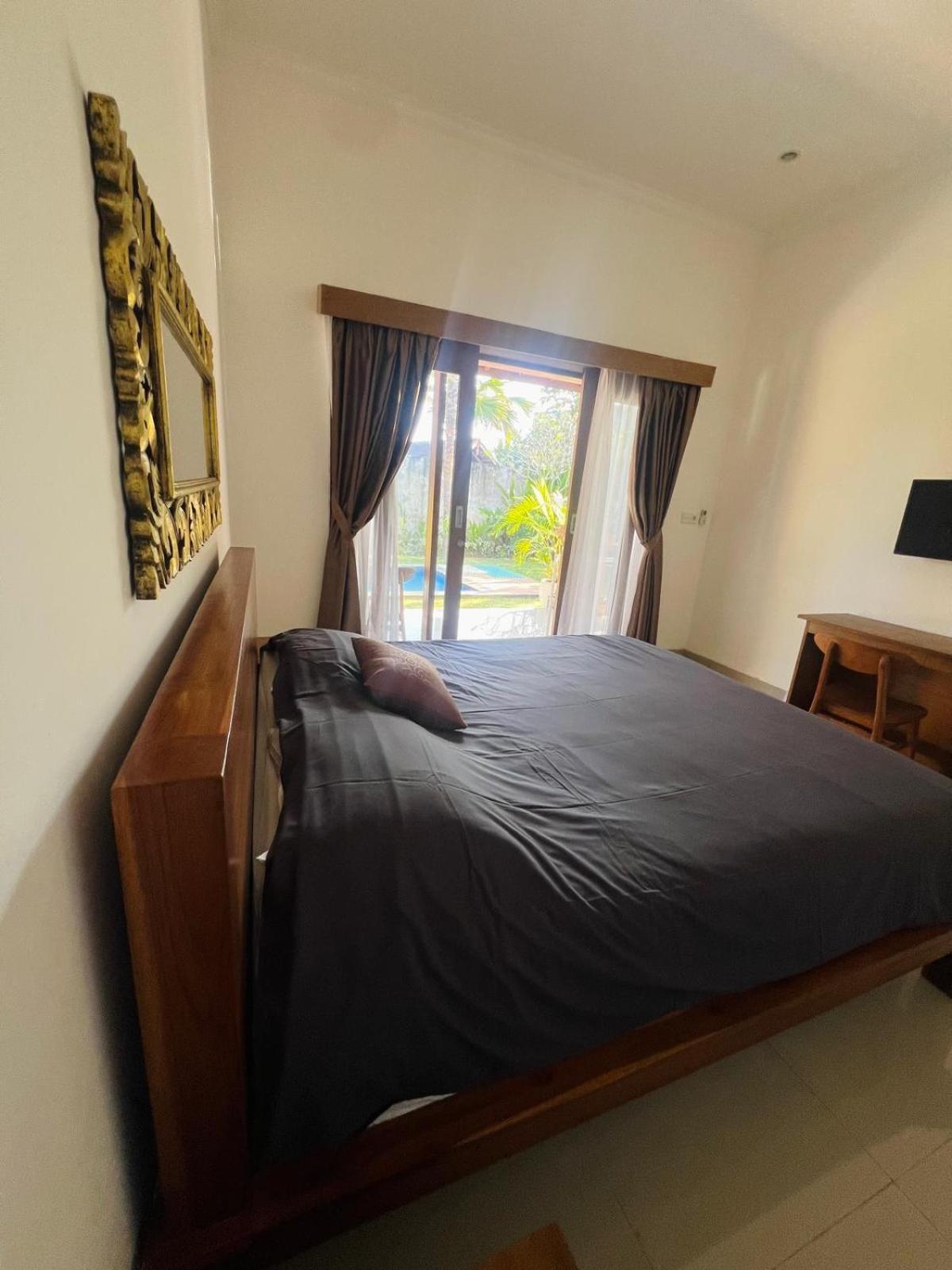 קנגו Wiryaroja Guest House מראה חיצוני תמונה